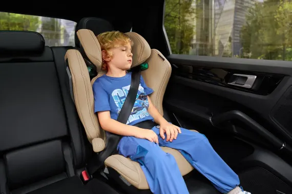 Автокресло Recaro Axion 1 Elegant Beige