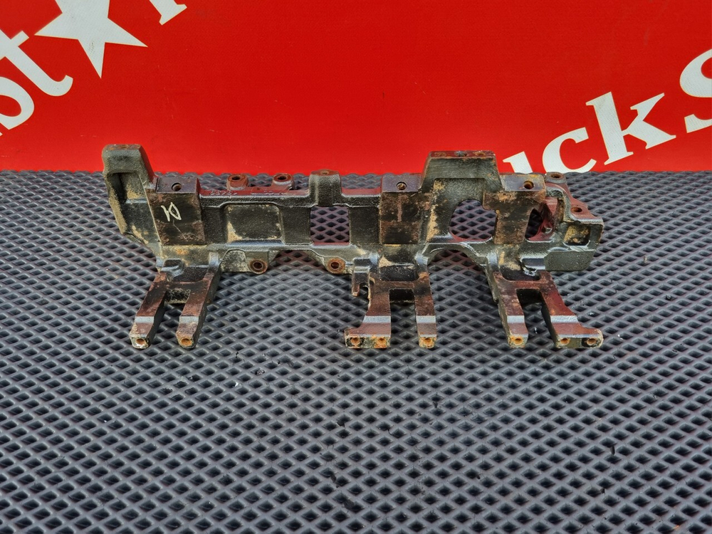 Кронштейн EGR