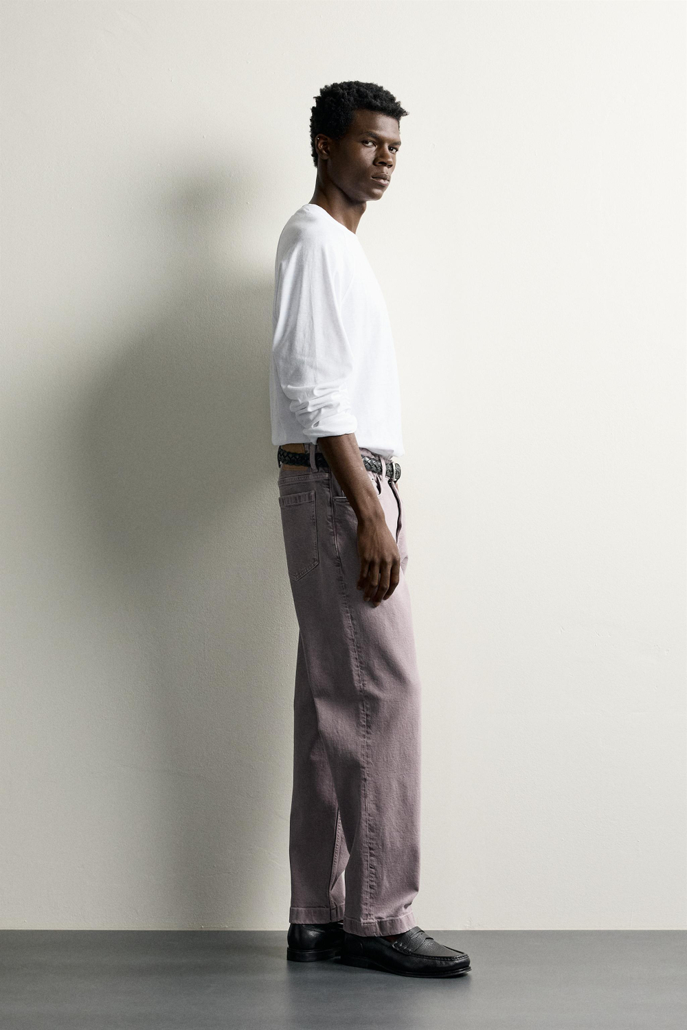 БРЮКИ STRAIGHT FIT С ЭФФЕКТОМ ПОТЕРТОСТИ — ZARA