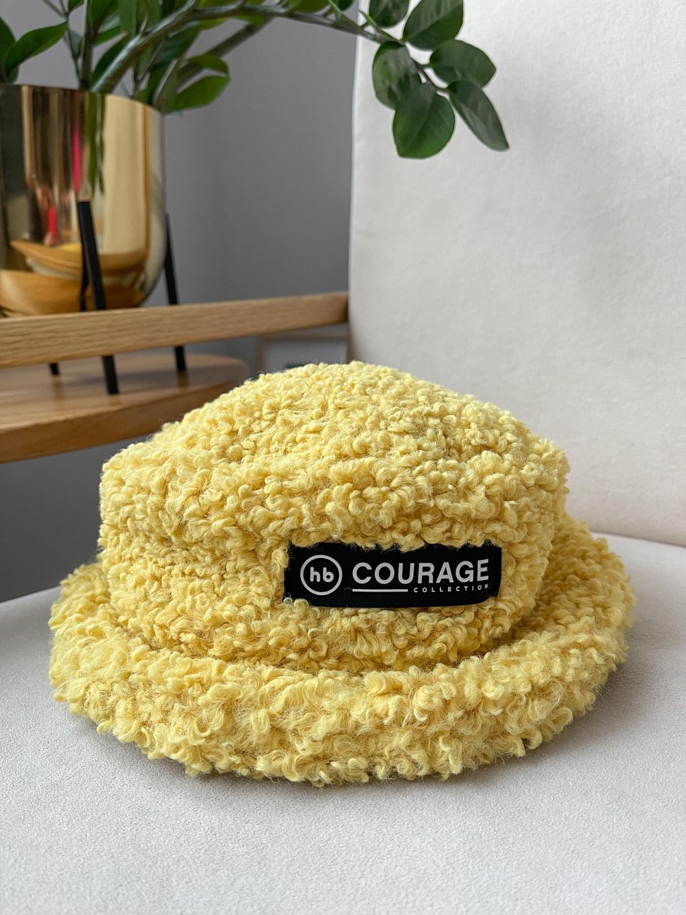 Пальто и панама Courage