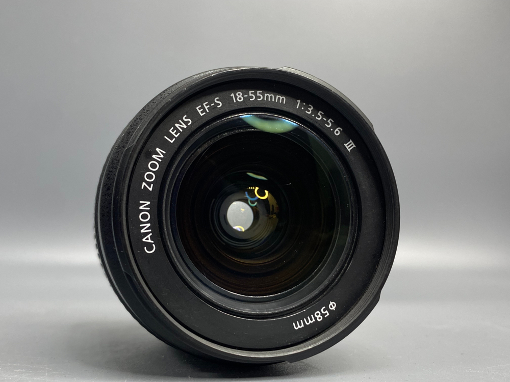 Canon EOS 1100D Kit 18-55mm 17.500 кадров микроцарапина