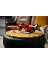 Конструктор Icons 11375 Ferrari F2004 и Михаэль Шумахер