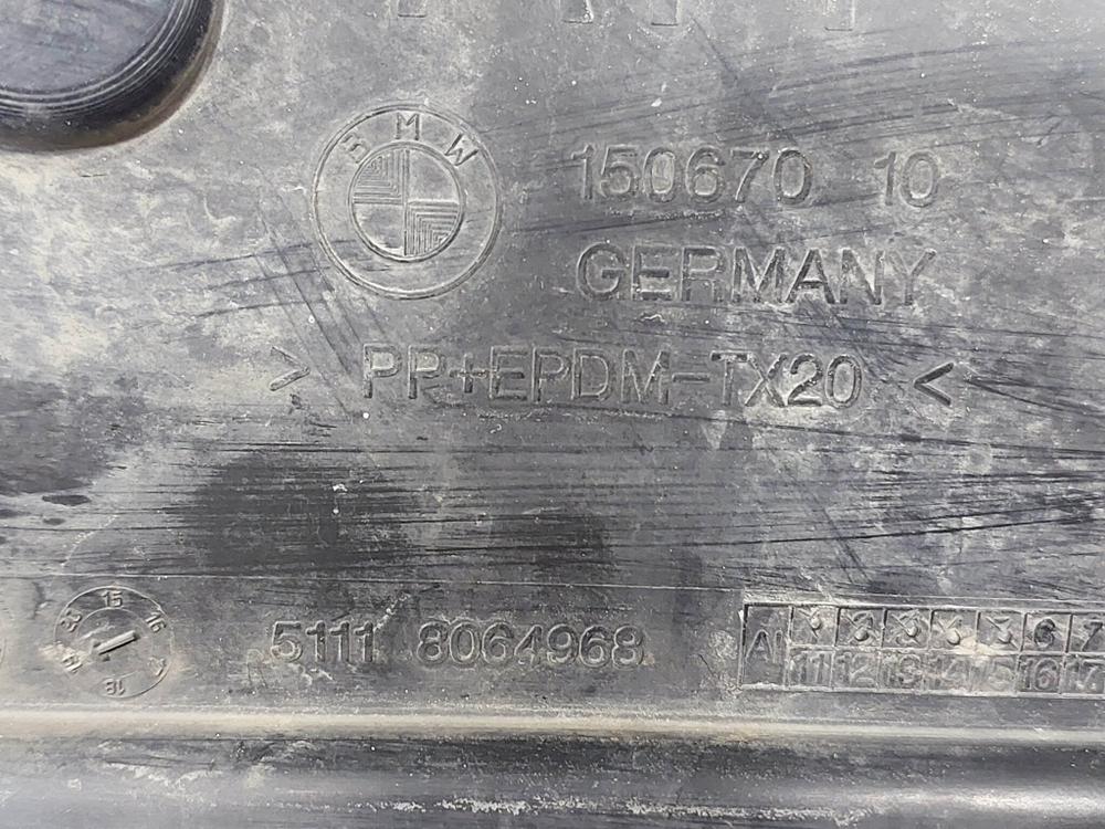 Кронштейн переднего бампера BMW 5 (G30) 17-нв Б/У Оригинал 51118064968