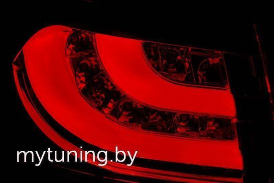 Задние фонари VW Golf 6 red white led bar