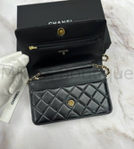 Черная маленькая сумочка на цепочке Chanel Woc премиум класса