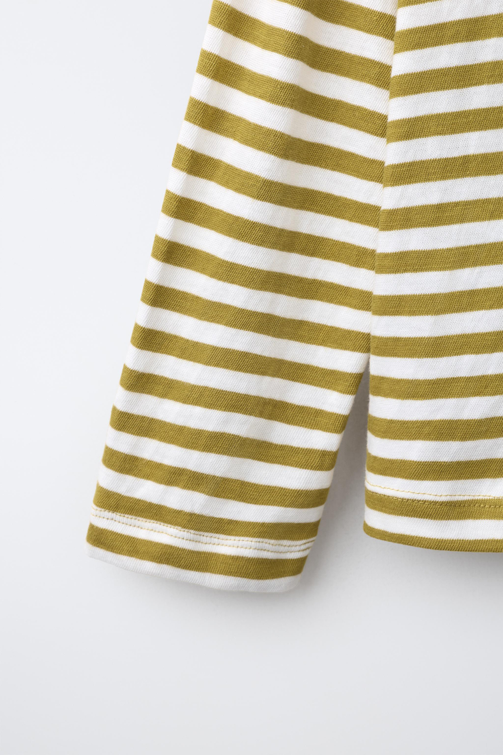 ZARA ФУТБОЛКА SOFT В ПОЛОСКУ, ЖЕЛТЫЙ