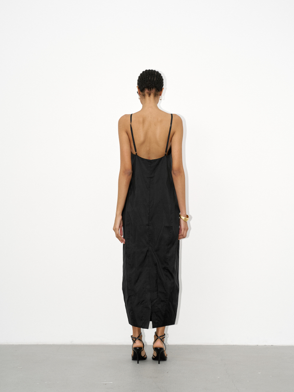 Платье yori cocoon black