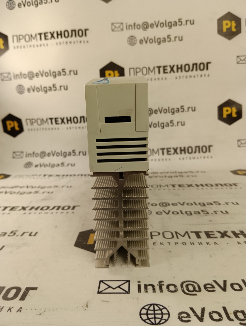 Lenze EMB9351-E б/у