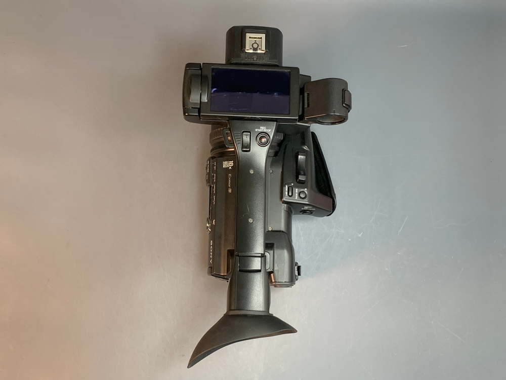 Sony HXR-NX200