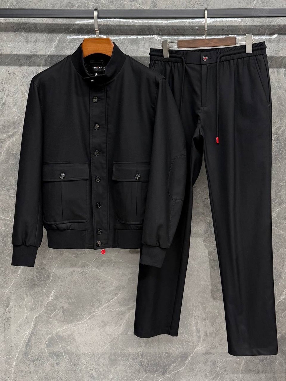 Костюм Kiton