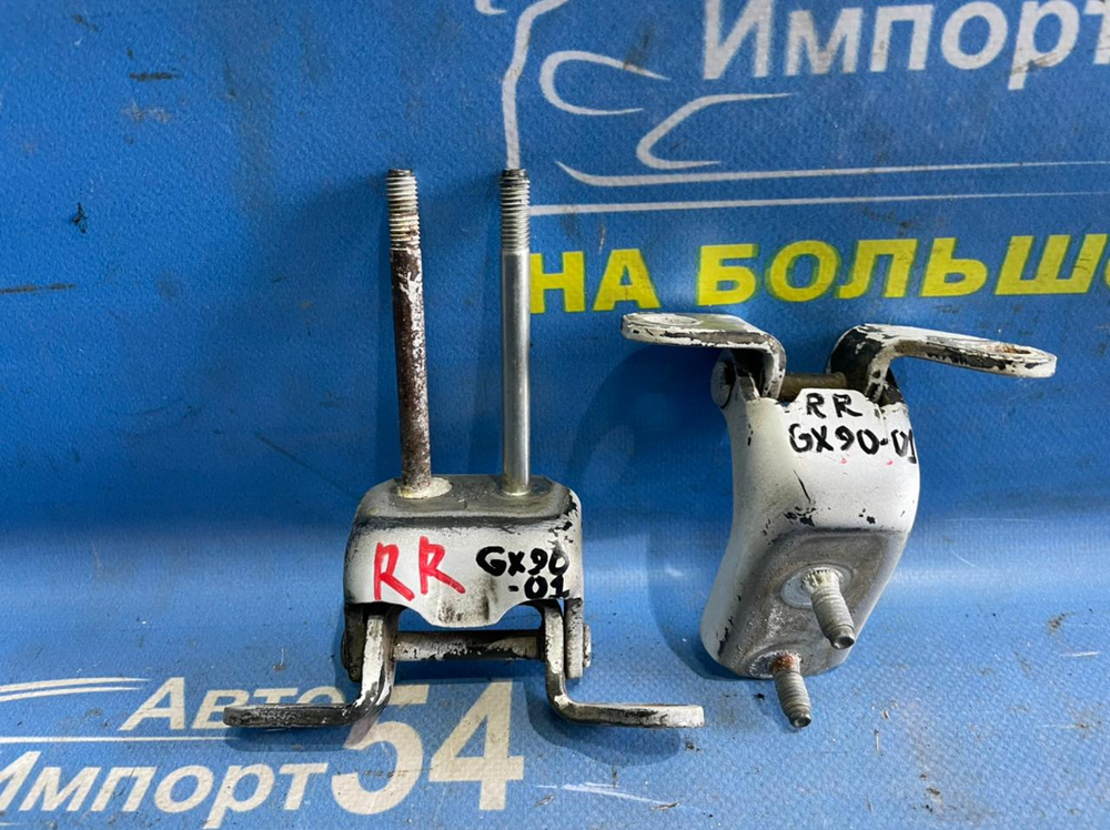 Петля двери задней правой TOYOTA CHASER 1993