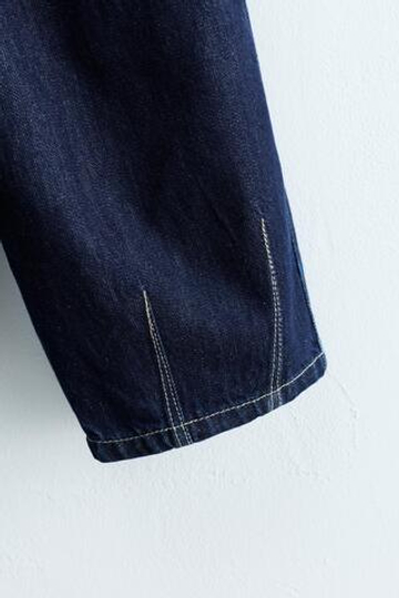 ZARA TIMELESS — ДЖИНСЫ С КОНТРАСТНЫМИ ШВАМИ, ИНДИГО
