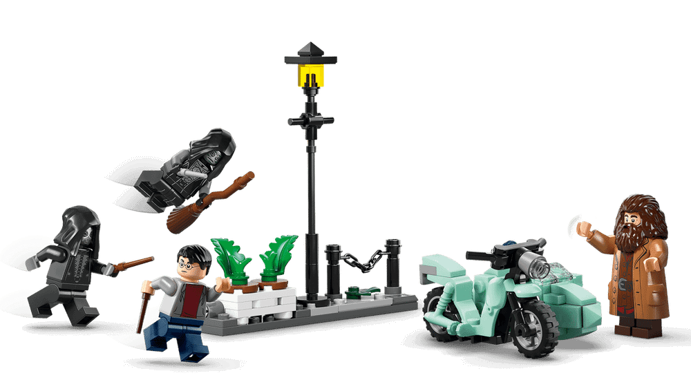 Конструктор LEGO Harry Potter 76459 Hagrid & Harry's Privet Drive Escape