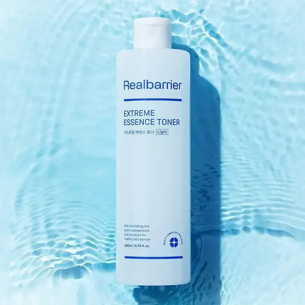 Лёгкий тонер-эссенция с церамидами и технологией MLE® Real Barrier Extreme Essence Toner Light 200 мл.