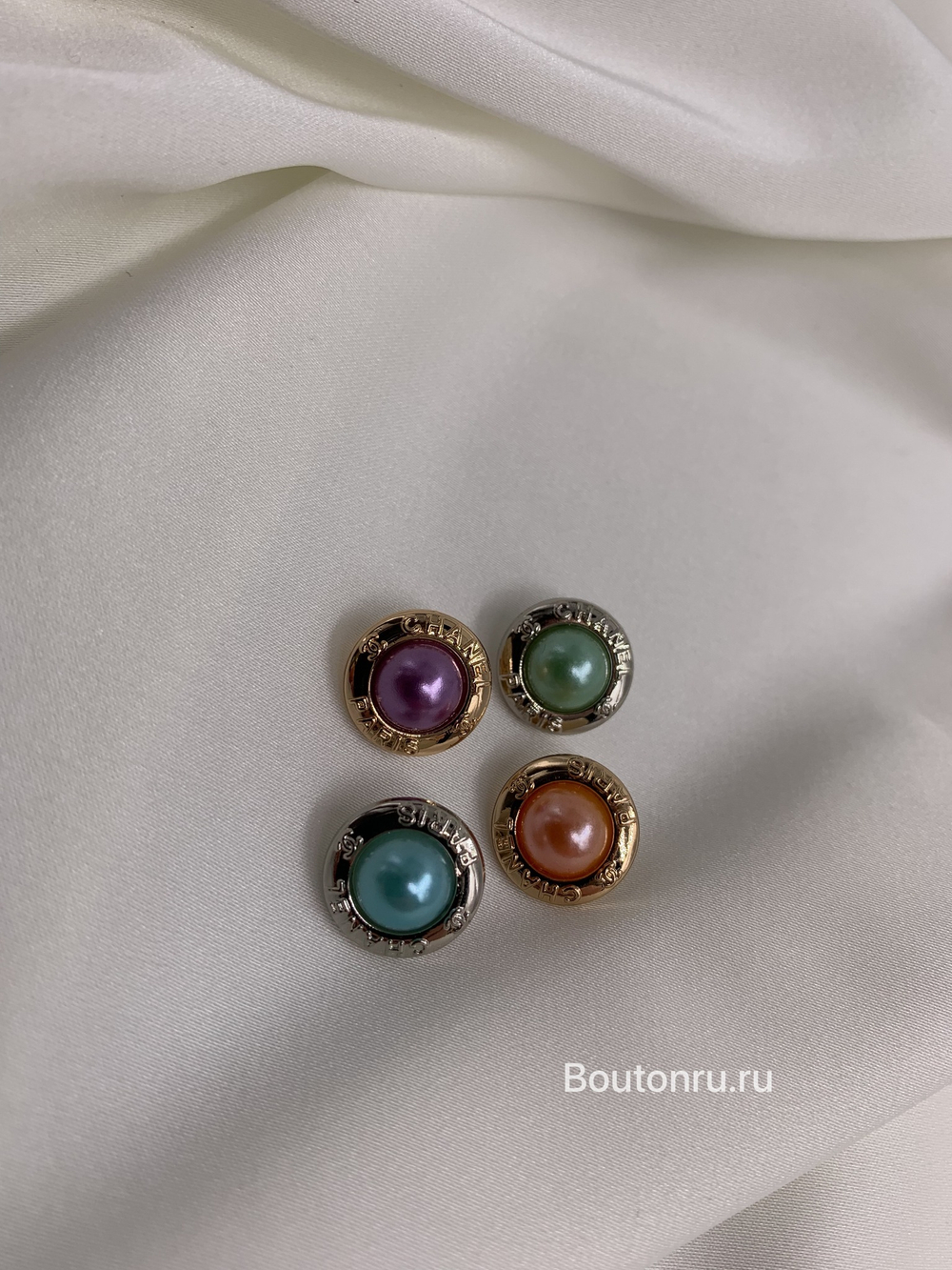 Пуговицы Шан. Жемчуг золото карамельные 13 мм