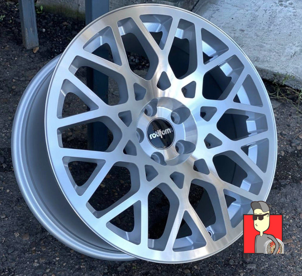 Комплект дисков Rotiform BLQ 17x8 et35 5x100