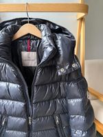 Пуховая куртка Moncler,152