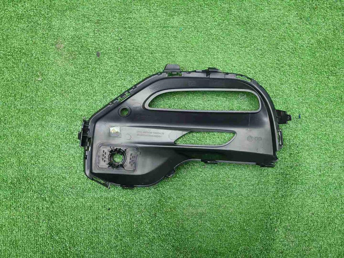 Накладка ПТФ правая BMW X5 G05 (18-23) M-paket