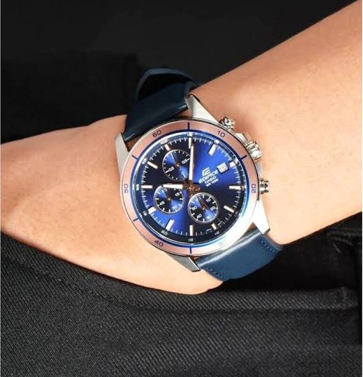 Наручные часы Casio EFR-526L-2A