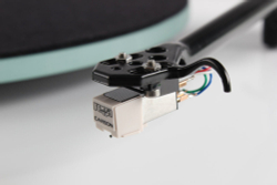 REGA PLANAR 2 WHITE ПРОИГРЫВАТЕЛЬ ВИНИЛОВЫХ ПЛАСТИНОК