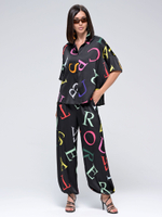 Костюм с Алладинами летний шелковый "ART SILK", 713.9062.06.03, цвет черный буквы