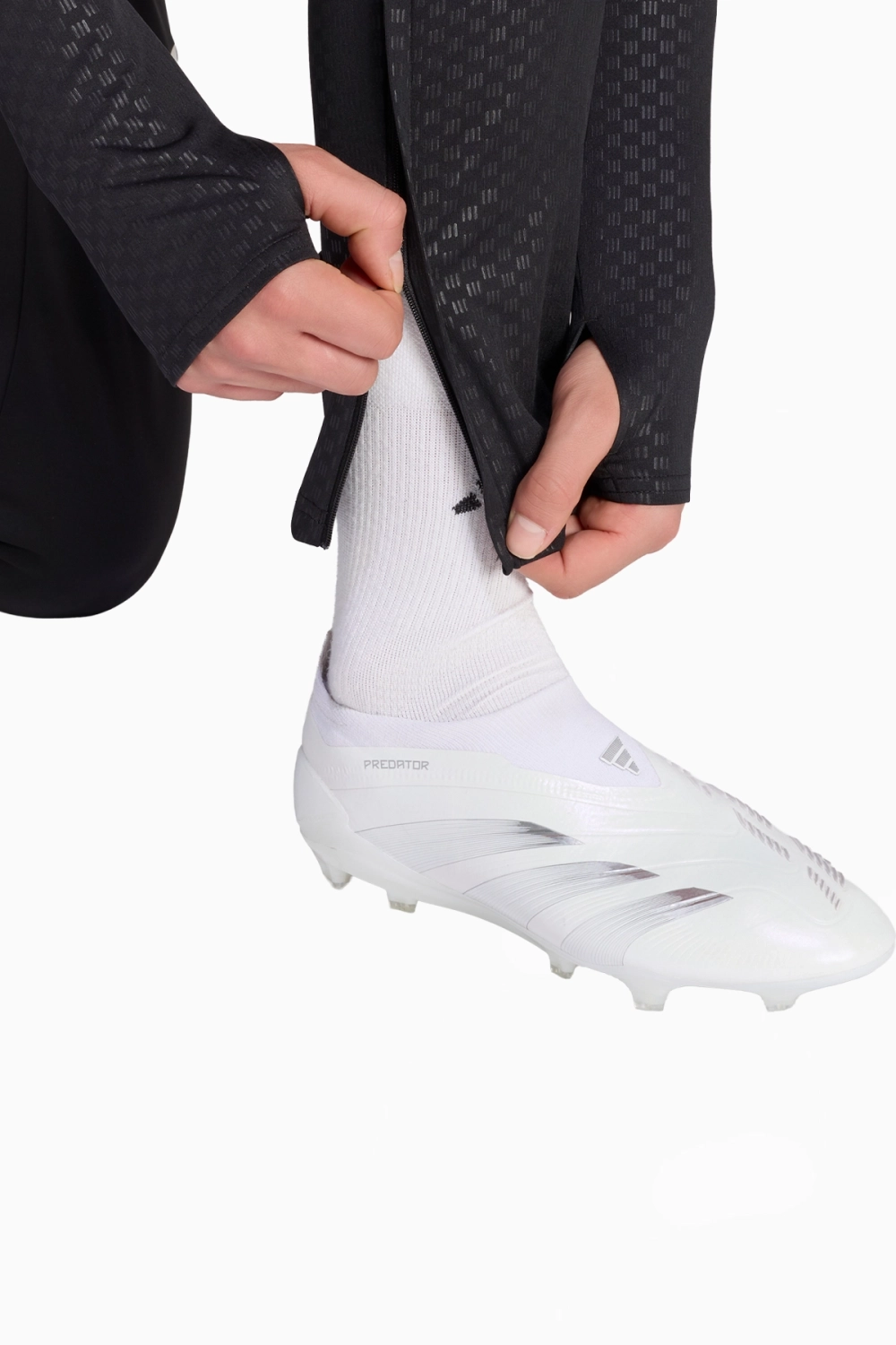 Штаны adidas Manchester United 26/27 Training - черный