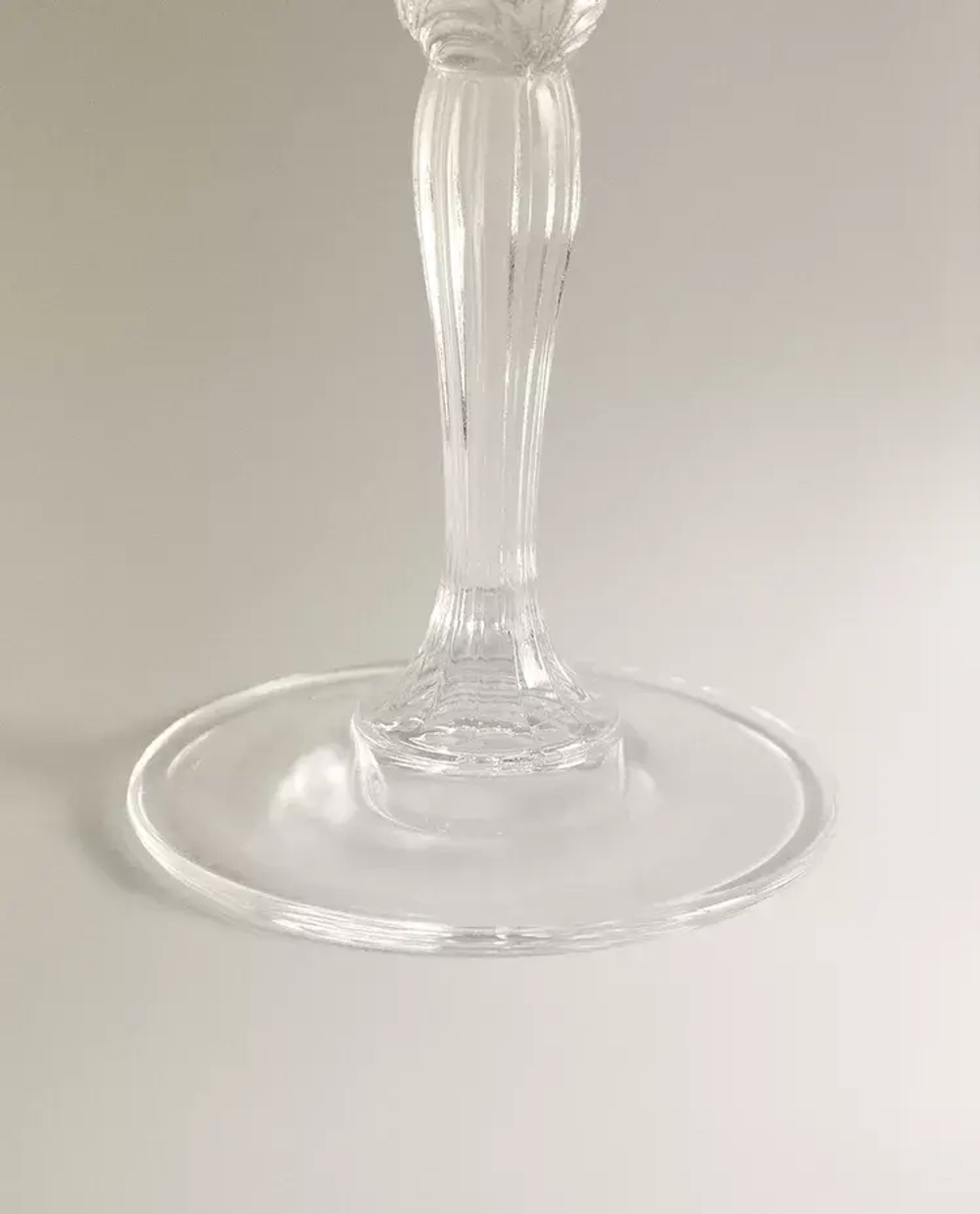 ZARA HOME БОКАЛ ИЗ ХРУСТАЛЬНОГО СТЕКЛА С ГРАВИРОВКОЙ ДЛЯ ВИНА, ПРОЗРАЧНЫЙ