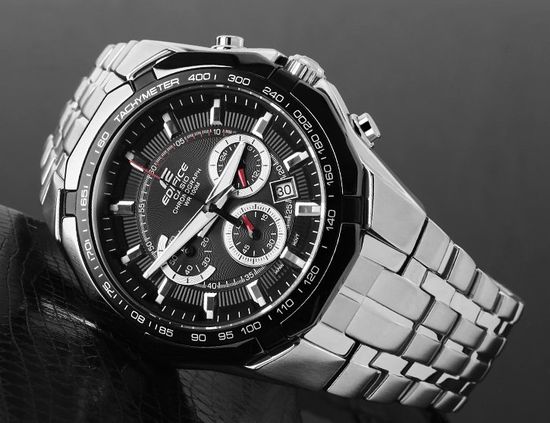 Наручные часы Casio EF-540D-1AVEF