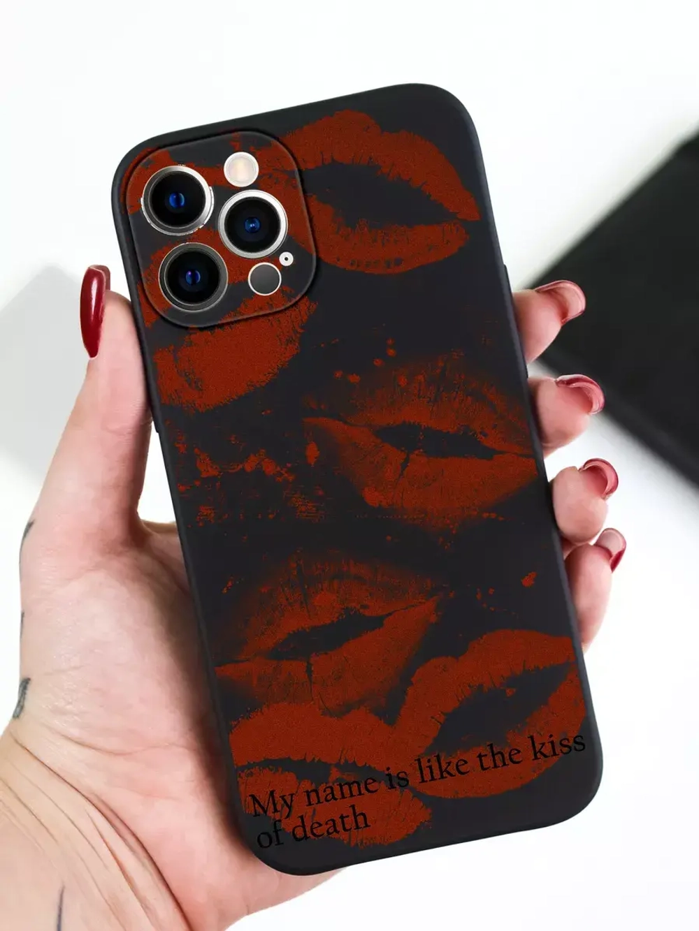 Чехол на iPhone 12 Pro Max с принтом