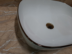 Умывальник CeramaLux D1302H011-1