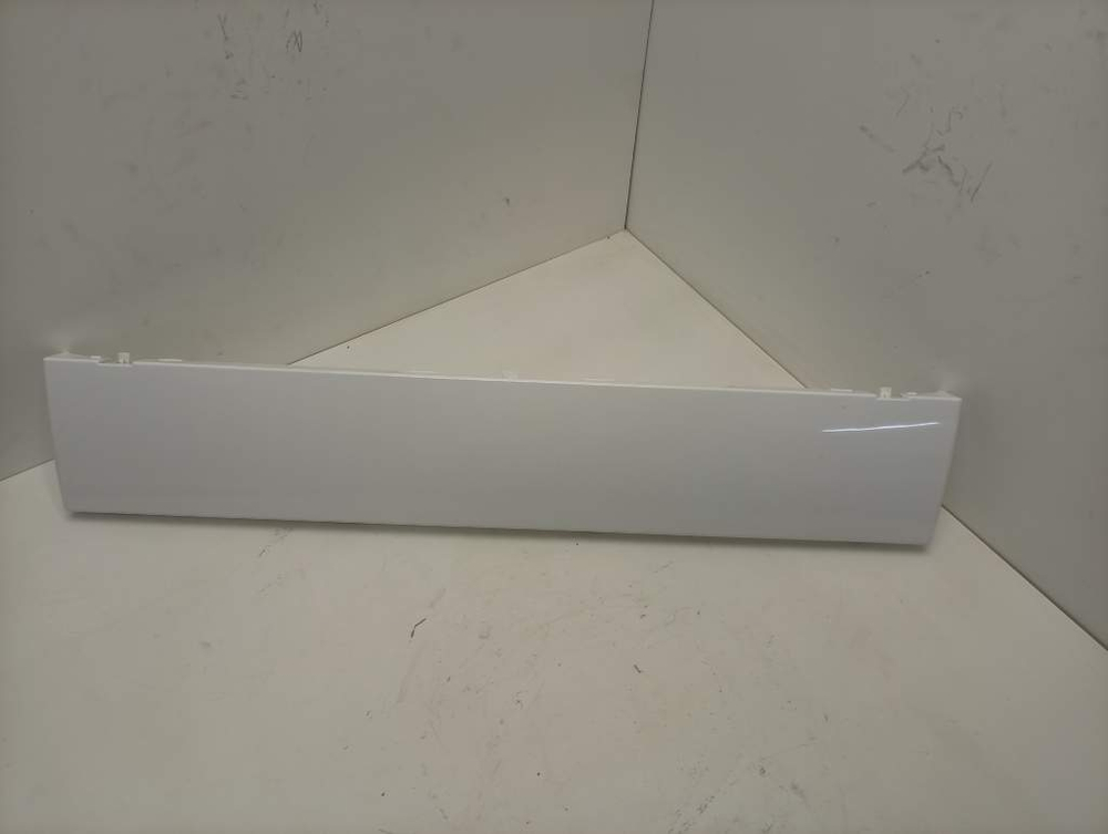 WHB1038 кт29 Декоративная панель (нижняя) для стиральной машины Hansa MSG10495 б/у
