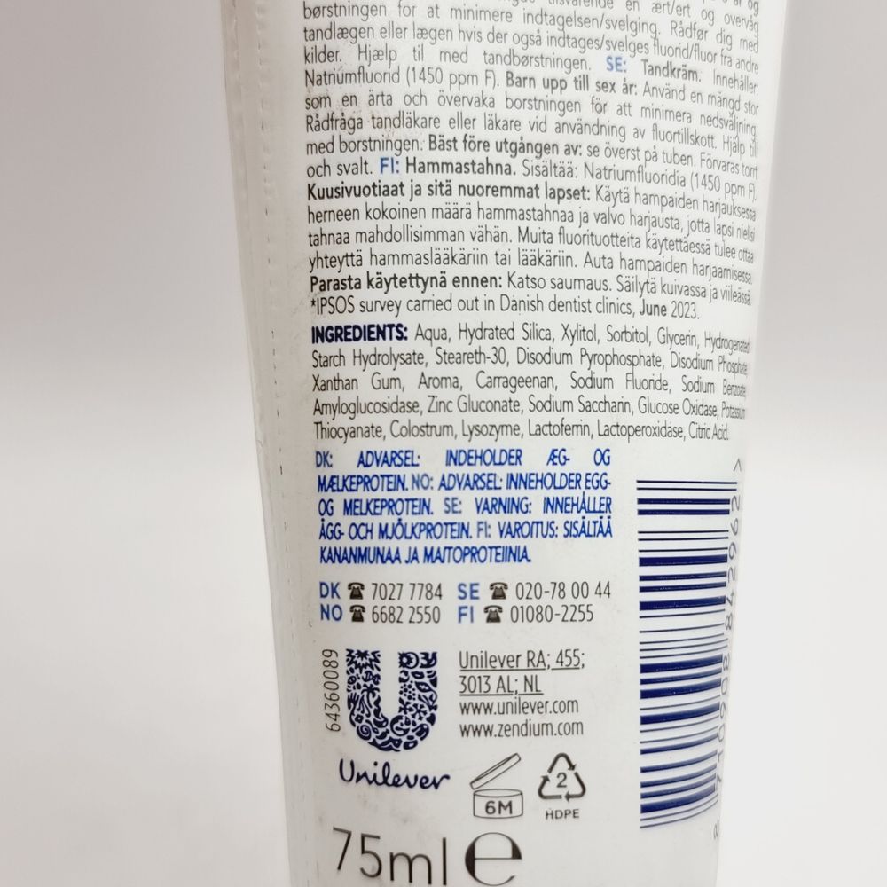 Зубная паста свежее дыхание Zendium Fresh + White 75 мл (Нидерланды)