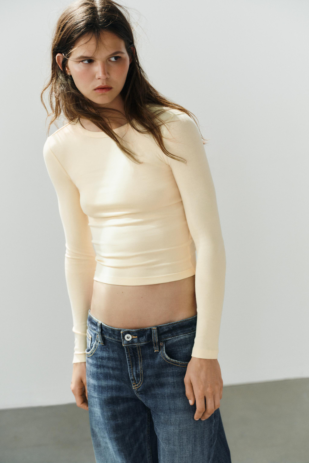 ХЛОПКОВАЯ ФУТБОЛКА С ДЛИННЫМИ РУКАВАМИ — ZARA
