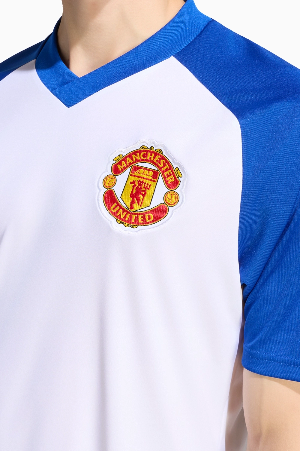 Футболка adidas Koszulka adidas Originals Manchester United 26/27 Pre-Match JuniorManchester United 26/27 Pre-Match