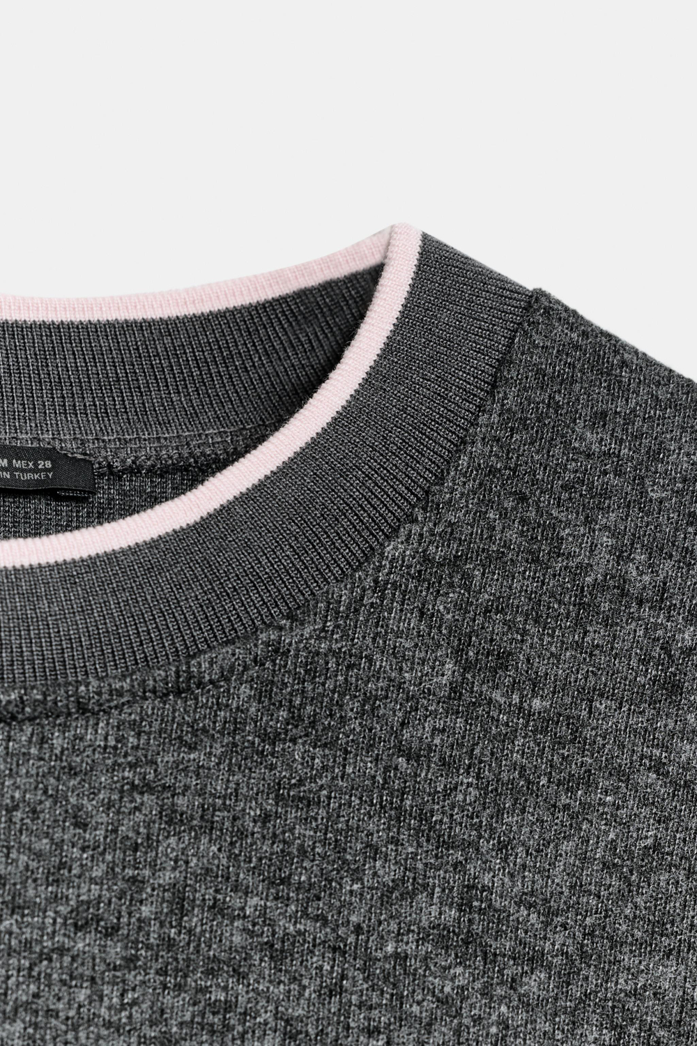 МЯГКАЯ ТОЛСТОВКА С КОНТРАСТНОЙ ПОЛОСКОЙ — ZARA