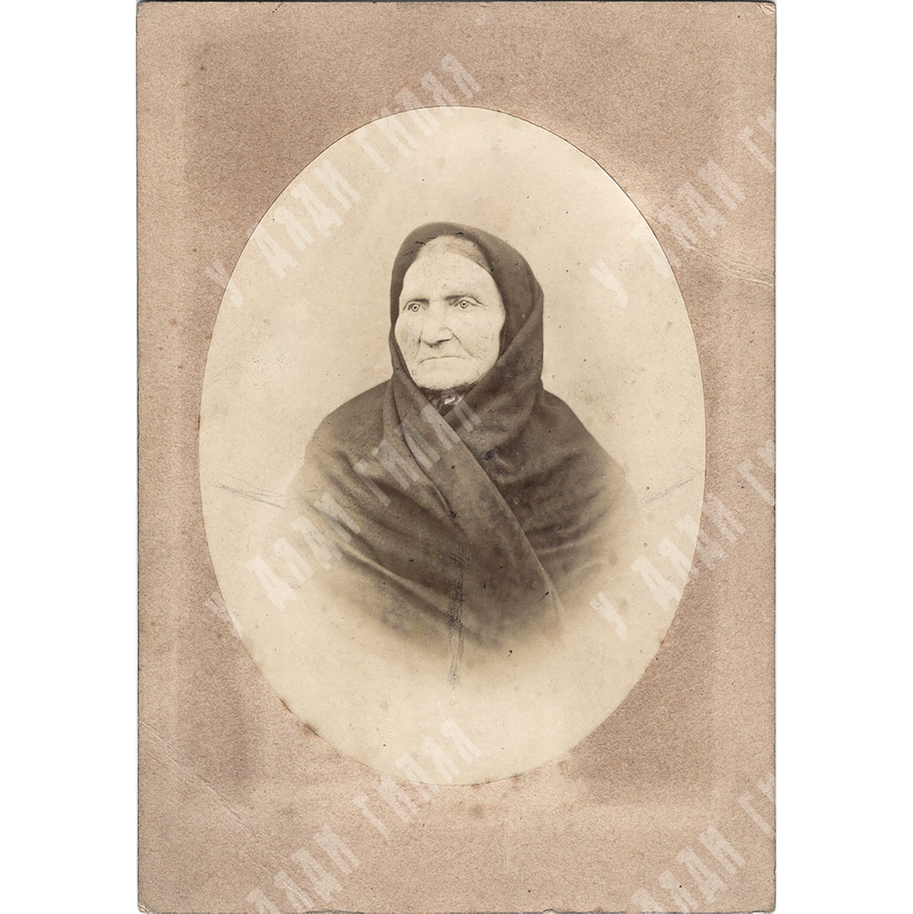 Frau Maria Biogner. Студийное фото. Австро-Венгрия. 1880-е.