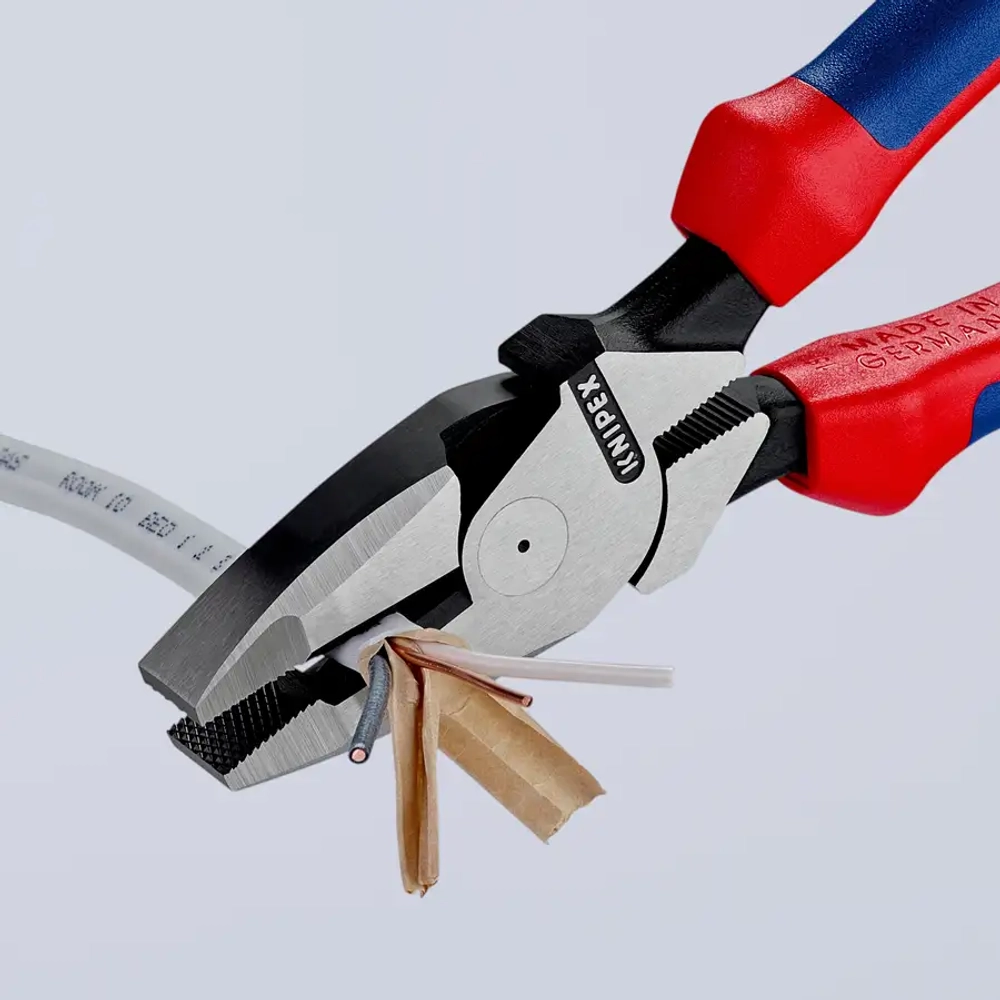 Плоскогубцы электромонтера черненые 240 мм Knipex 09 01 240