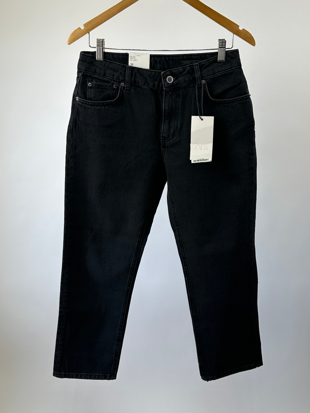 Джинсы Zara