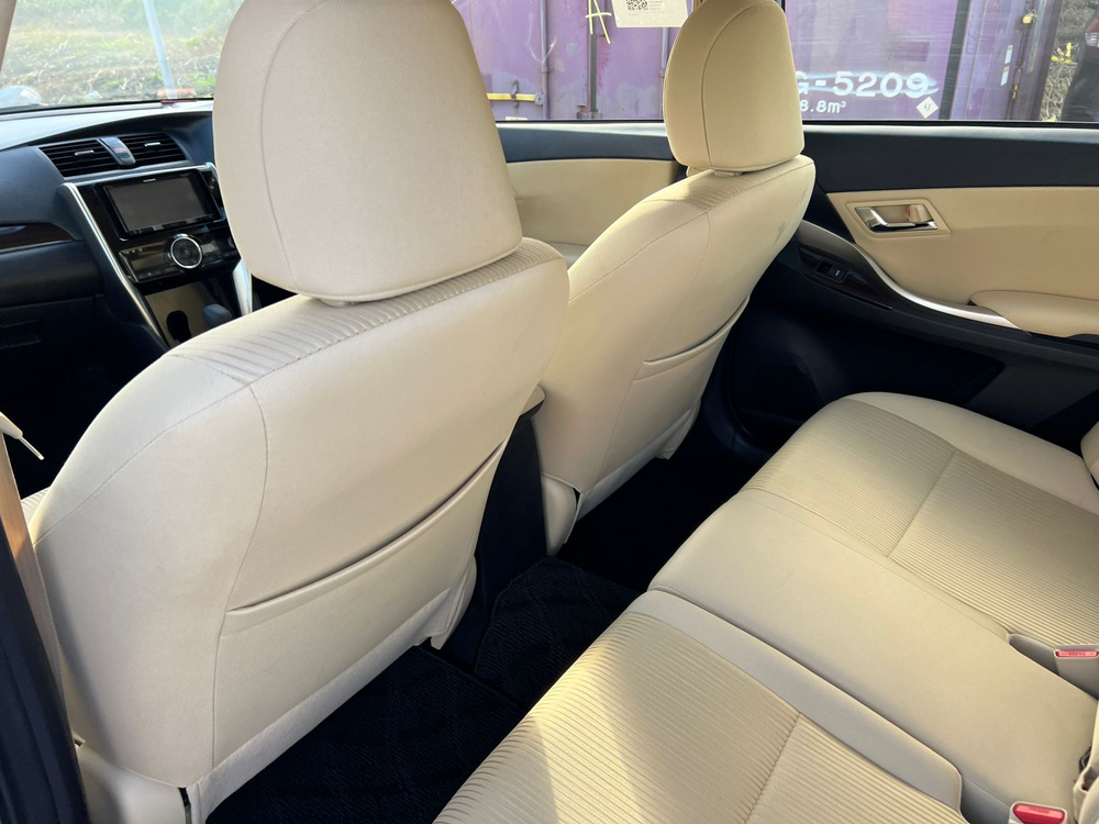Toyota Premio, 2017