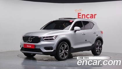 Volvo XC40 T4 — 2019