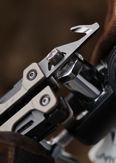 Мультитул-инструмент Leatherman OHT-Coyote Tan 831624 (чехол: MOLLE-BLACK)