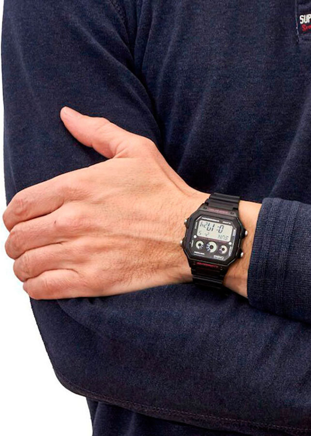 Часы Casio AE-1300WH-1A2
