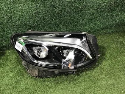 Фара правая Mercedes GLC X253 (2015-2019) LED