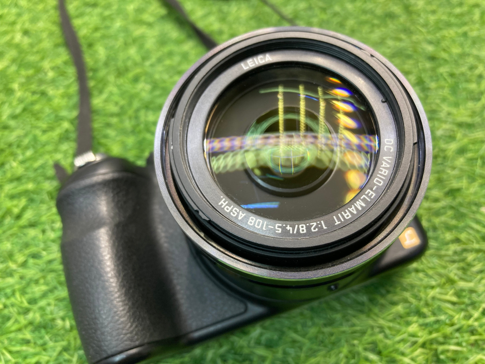 Panasonic Lumix DMC-FZ200