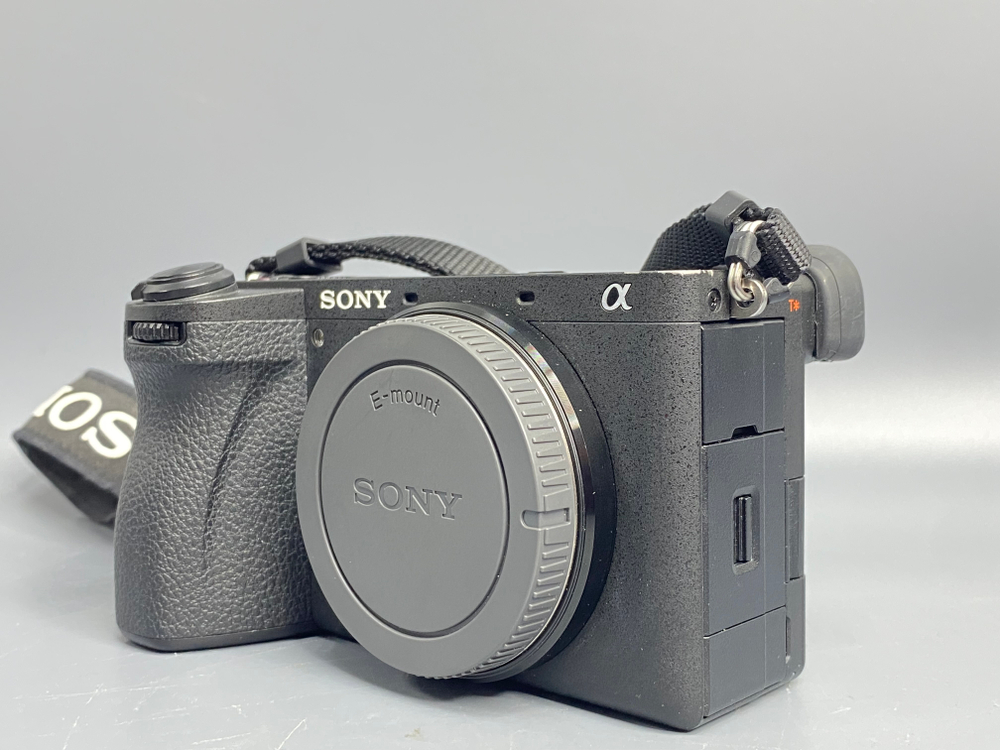 Sony A6700 8100 кадров