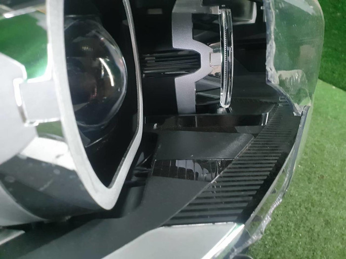 Фара правая BMW 5er G30 (2017-2020) LED