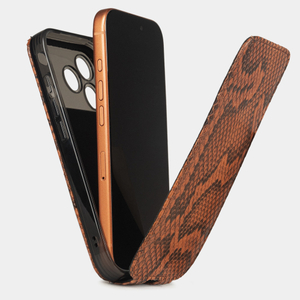 Чехол для iPhone 17 Pro - кожа питона, коньяк