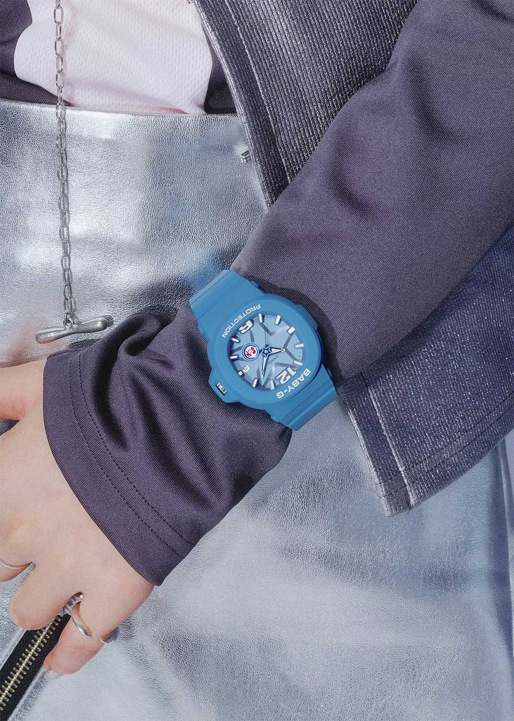 Часы Casio BGA-10D-2A2