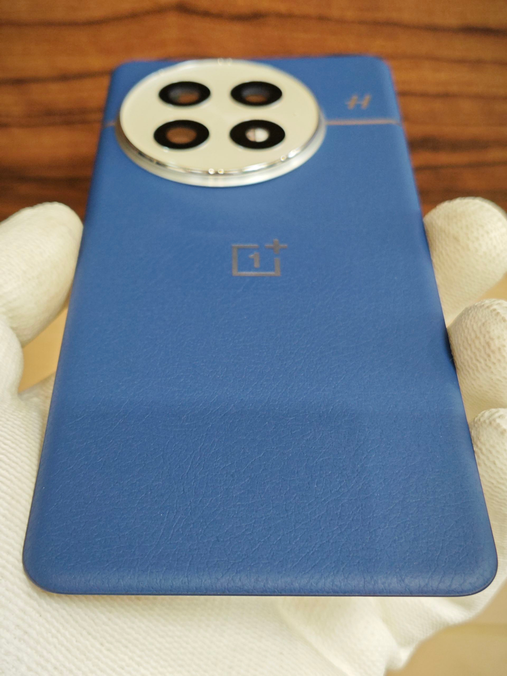 Задняя крышка для OnePlus 13 Original (экокожа) цвет: Синий / Blue (в сборе со стеклом камеры)