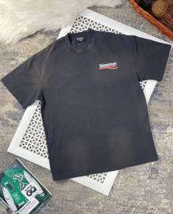 Футболка Balenciaga